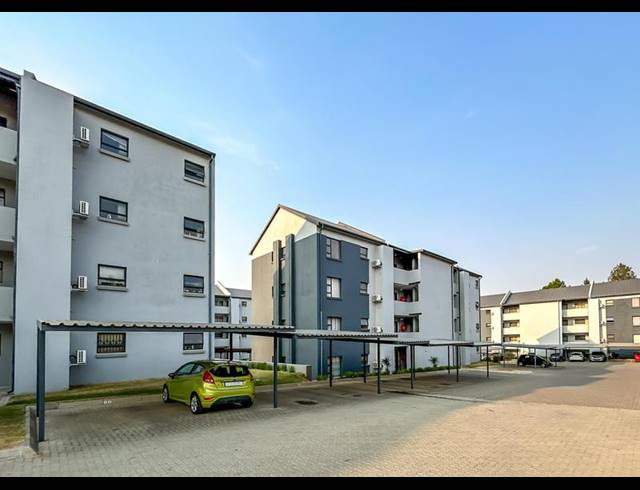 2 BEDROOM APARTMENT FOR SALE IN GLEN AUSTIN